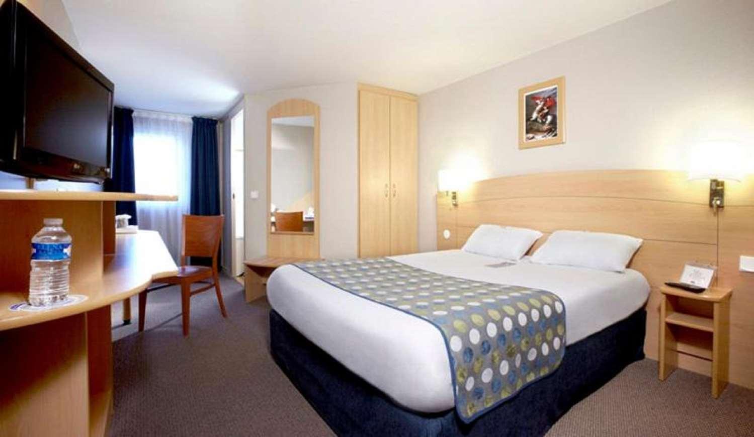 Sure Hotel By Best Western Plaisir Bagian luar foto