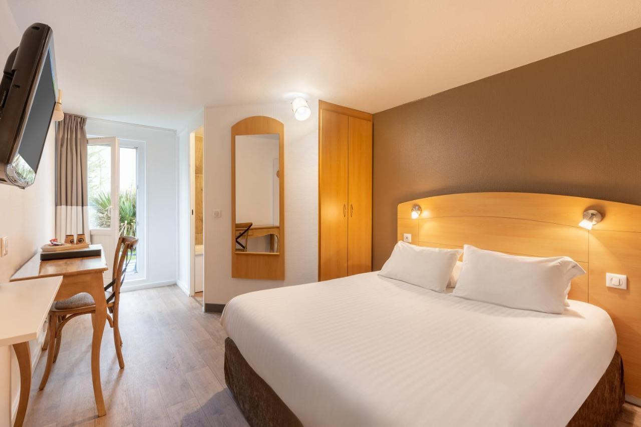 Sure Hotel By Best Western Plaisir Bagian luar foto