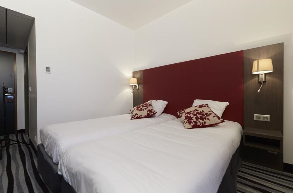 Sure Hotel By Best Western Plaisir Ruang foto